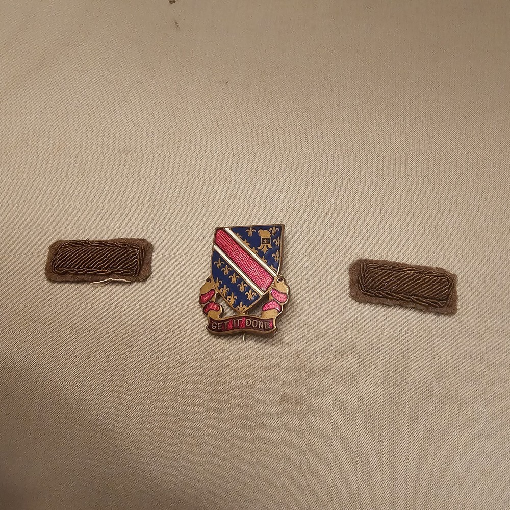 WW2 US Army 110th Engineer Pin Unit Crest Get It Done with Two Adddition Pieces