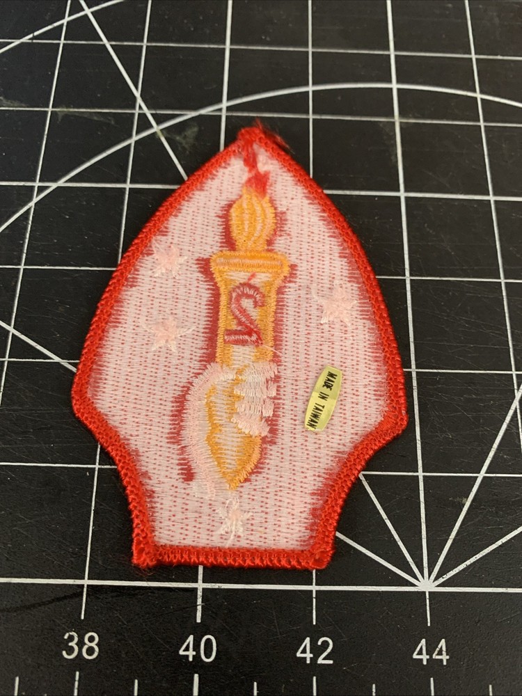 USMC U.S. MARINE CORPS SHOULDER PATCH: SECOND DIVISION - COLOR