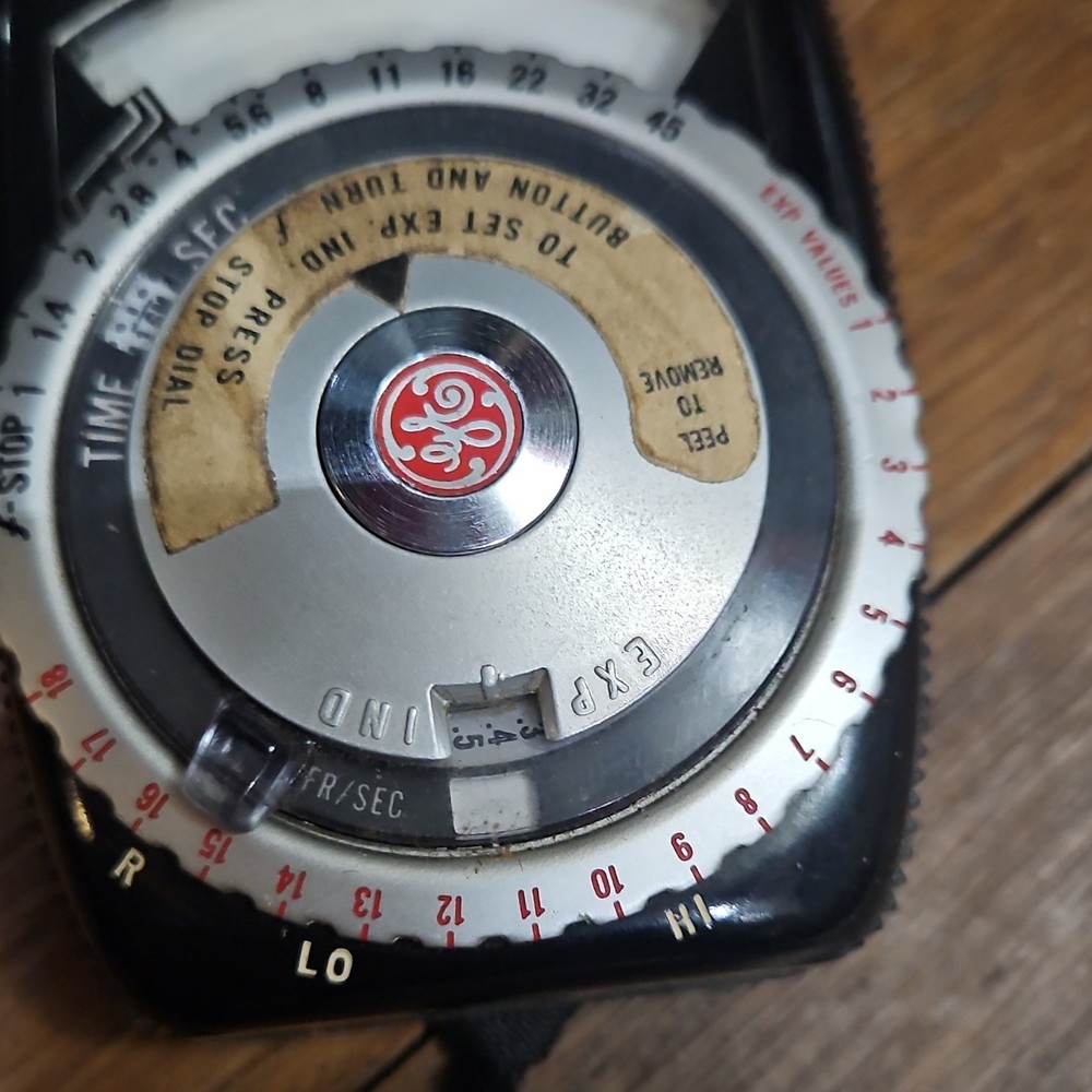 GE PR-2 Analog Exposure Meter Light Meter for Camera, Analog Display