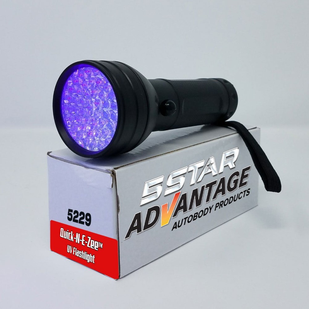 Advantage 5229 Quick-N-E-ZEE UV Flashlight