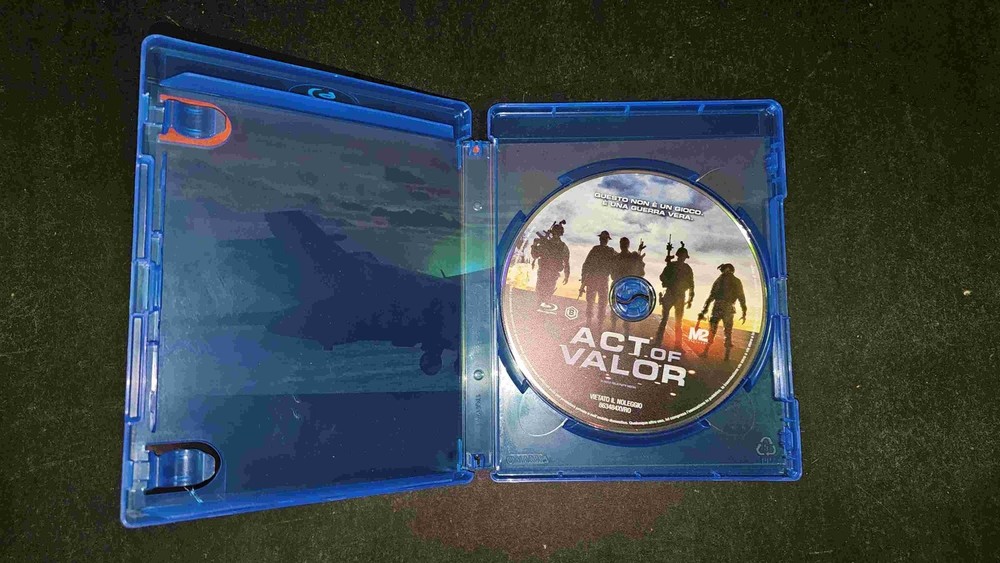 blu-ray ACT OF VALOR,