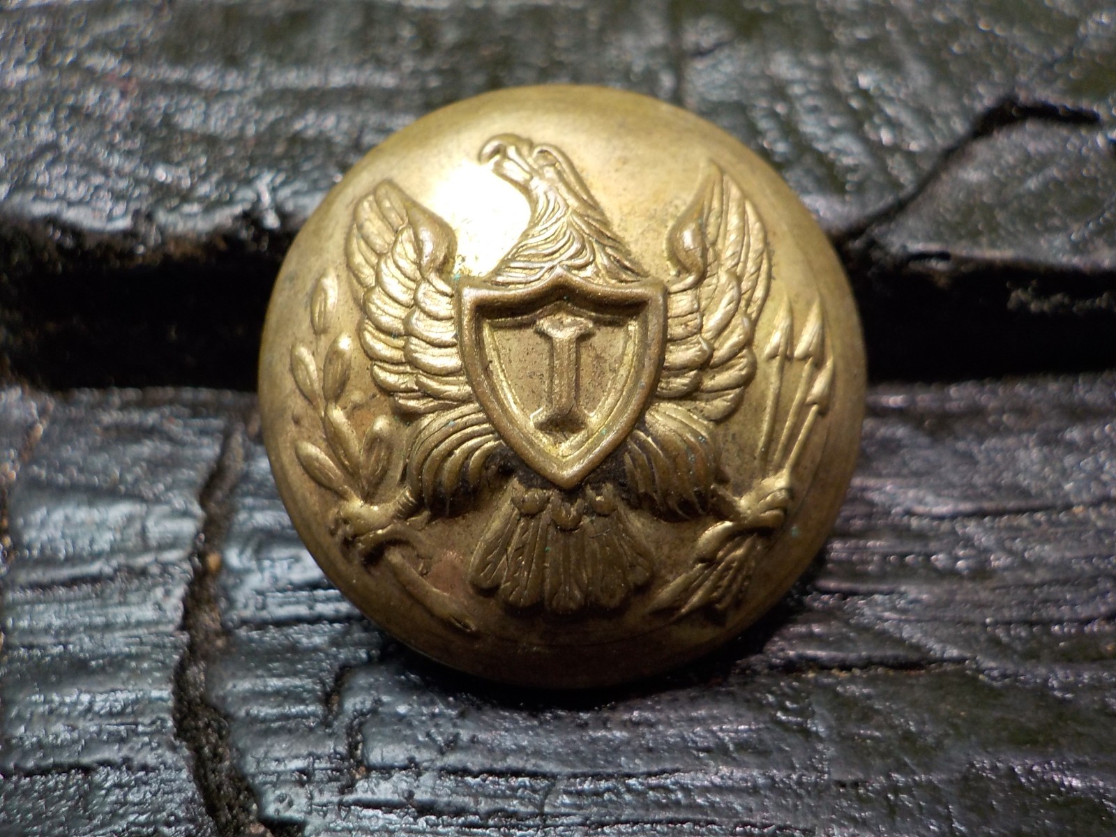 Old Rare Vintage Antique Civil War Relic Eagle Infantry Coat Button Free Case