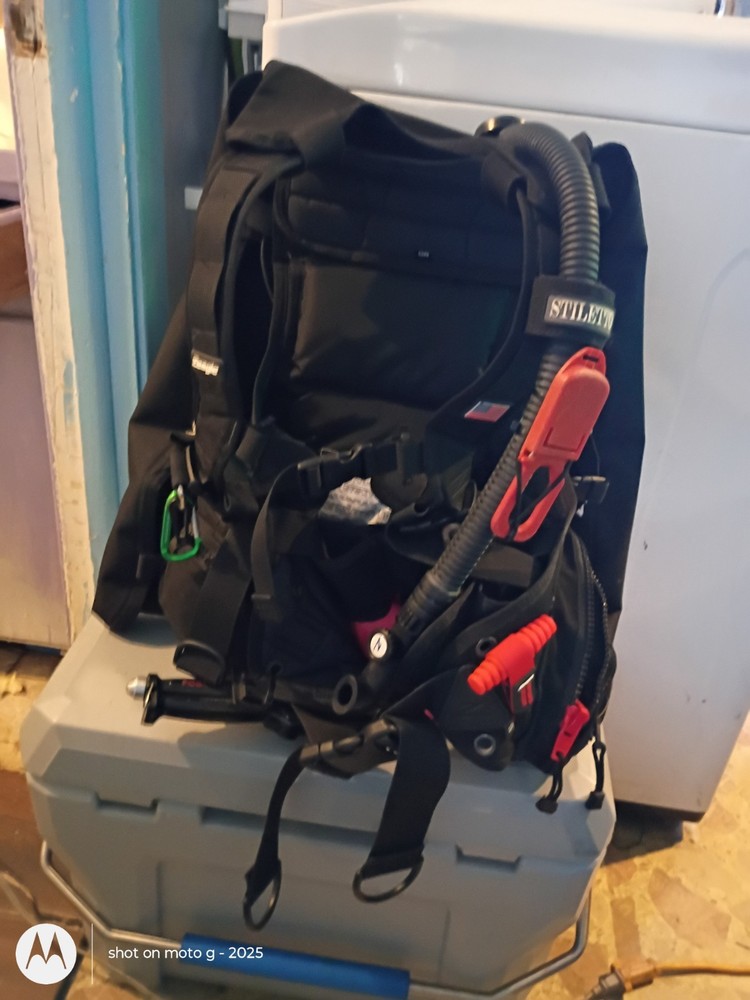 Zeagle Stiletto Buoyancy Compensator Device BCD for Scuba Diving