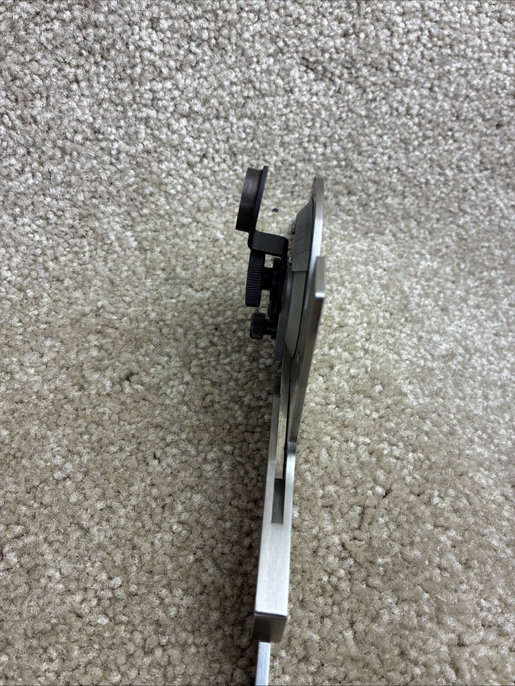 VIS UNIVERSAL BEVEL PRECISE PROTRACTOR SQUARE W/ FINE ADJUSTMENT 12" BLADE