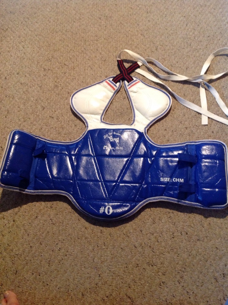 So's Tae Jw on Do Chest Protector, Reversible, Size CHM. SLIGHT USE.