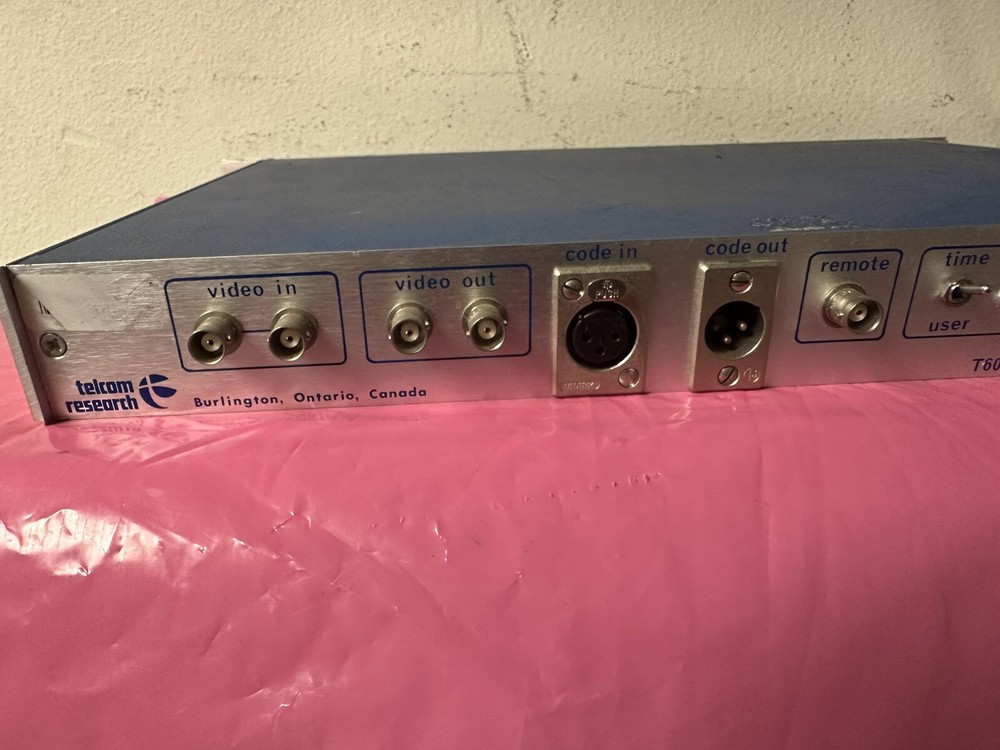 TELCOM RESEARCH T6010 S.M.P.T.E. / E.B.U TIME CODE READER CHARCTER INSERTER