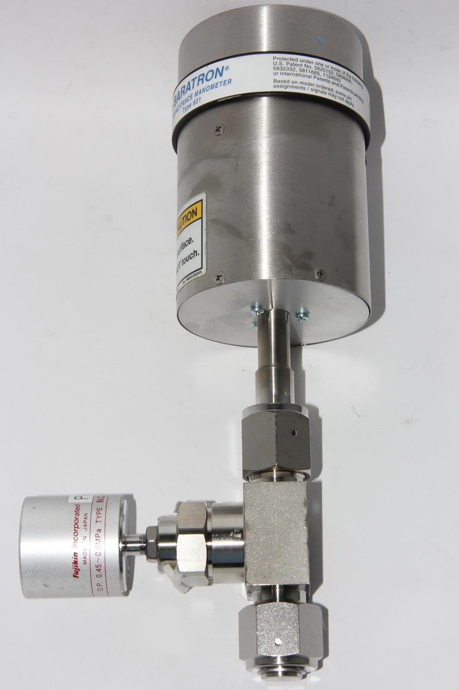 MKS Baratron 631D-35160 Type 631 1000 Torr Capacitance Manometer