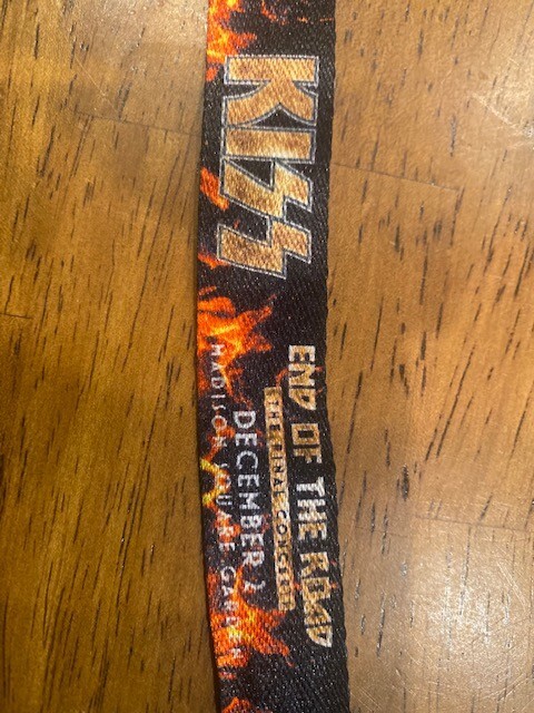 KISS EOTR TOUR EVENT LED BRACELET NYC MSG 12/2/23 WRIST BAND