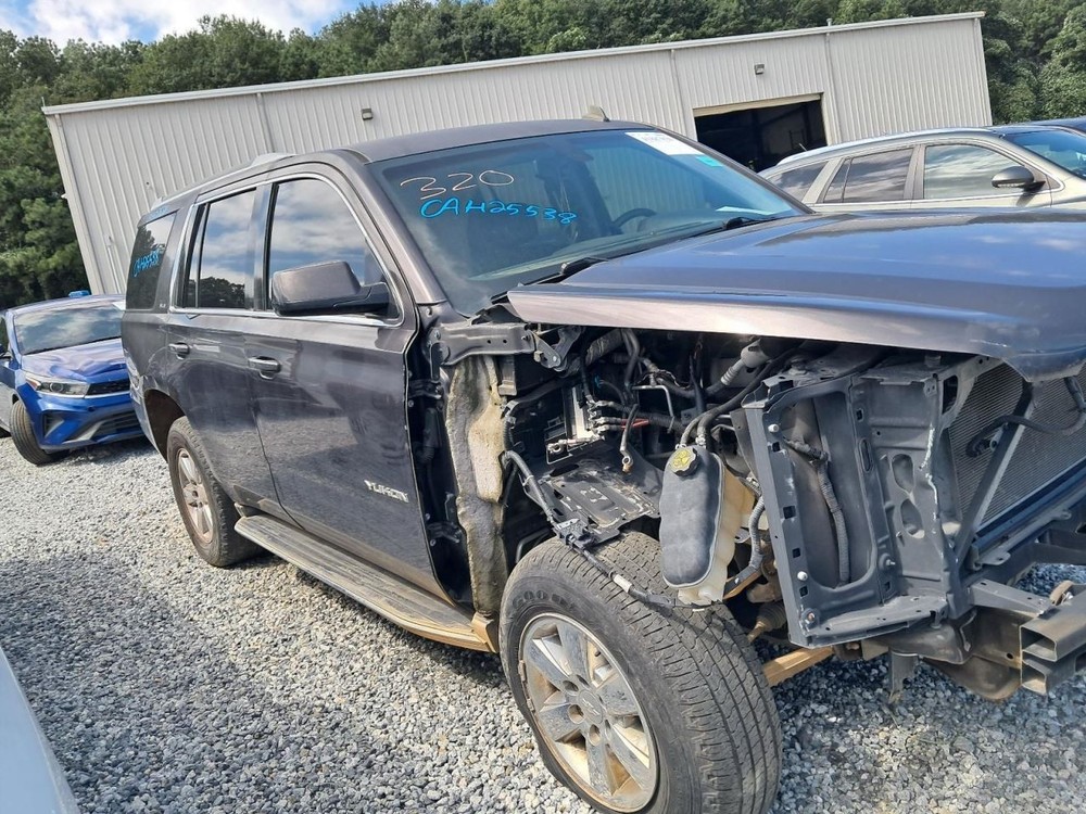 YUKON 2015 Glove Box 4781736
