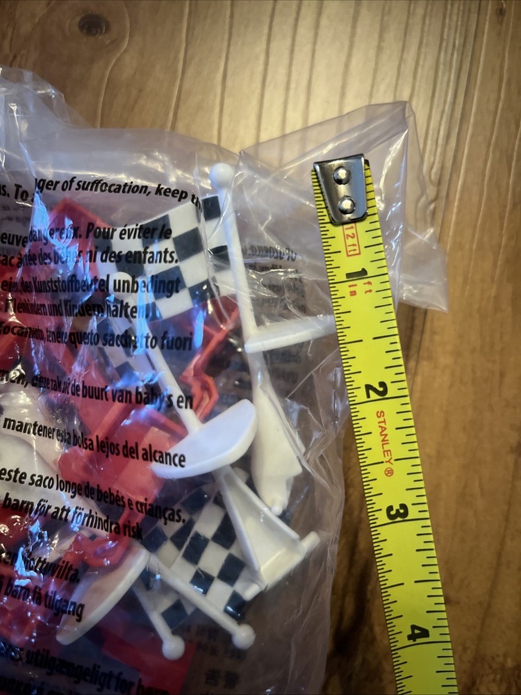 Thomas & Percy Cargo Race Replacement Checkered Flags & Red Bridge Pieces NEW