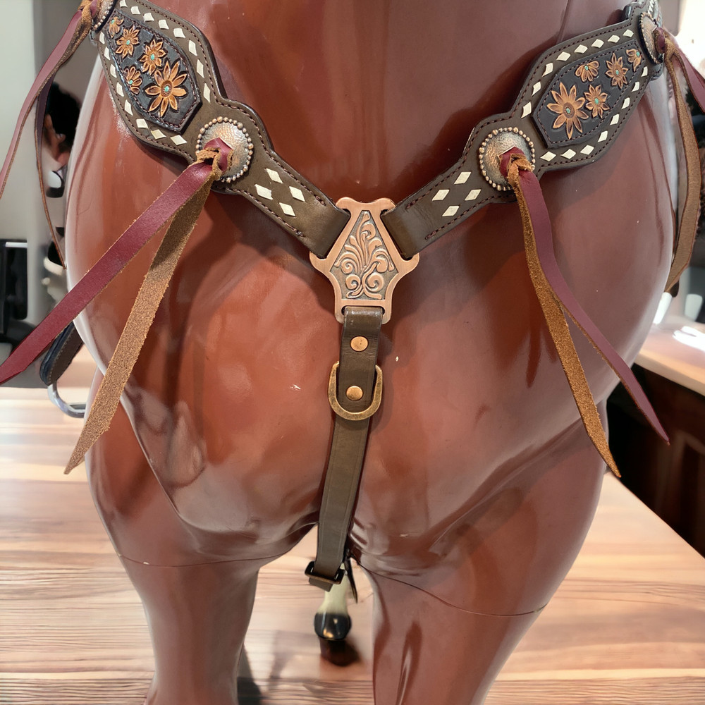 Leather Headstall Set Flower Carving Raw Hide Bridging and String Conchos MOUSM