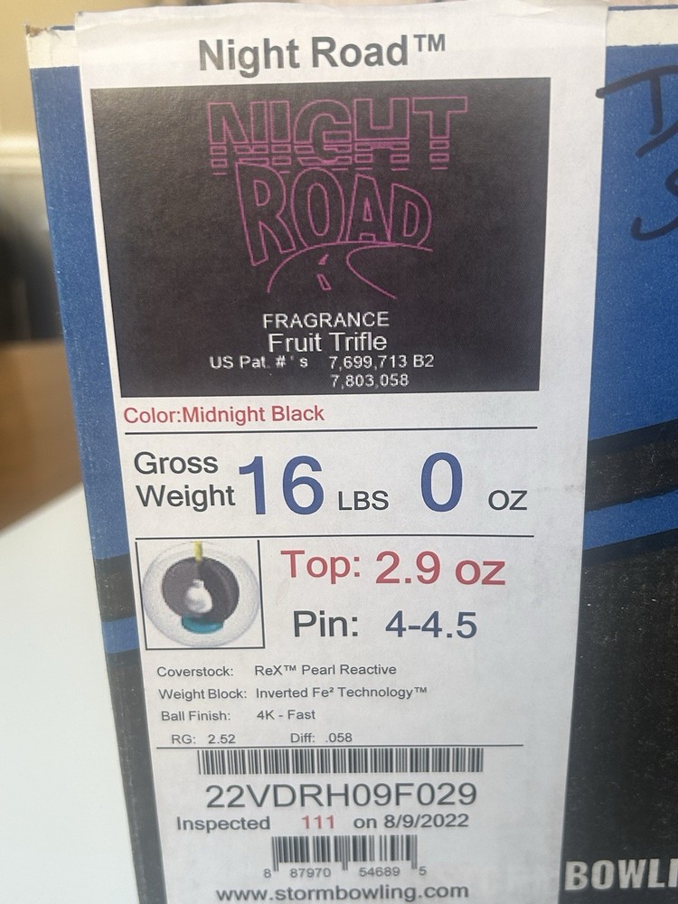Storm Night Road 16 lb Used One Drill no Inserts. IT Thumb