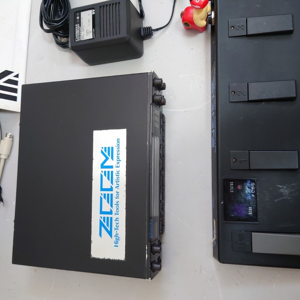 Zoom 9050 Advanced Instrument Multi-Effects Processor Rack Unit not power up