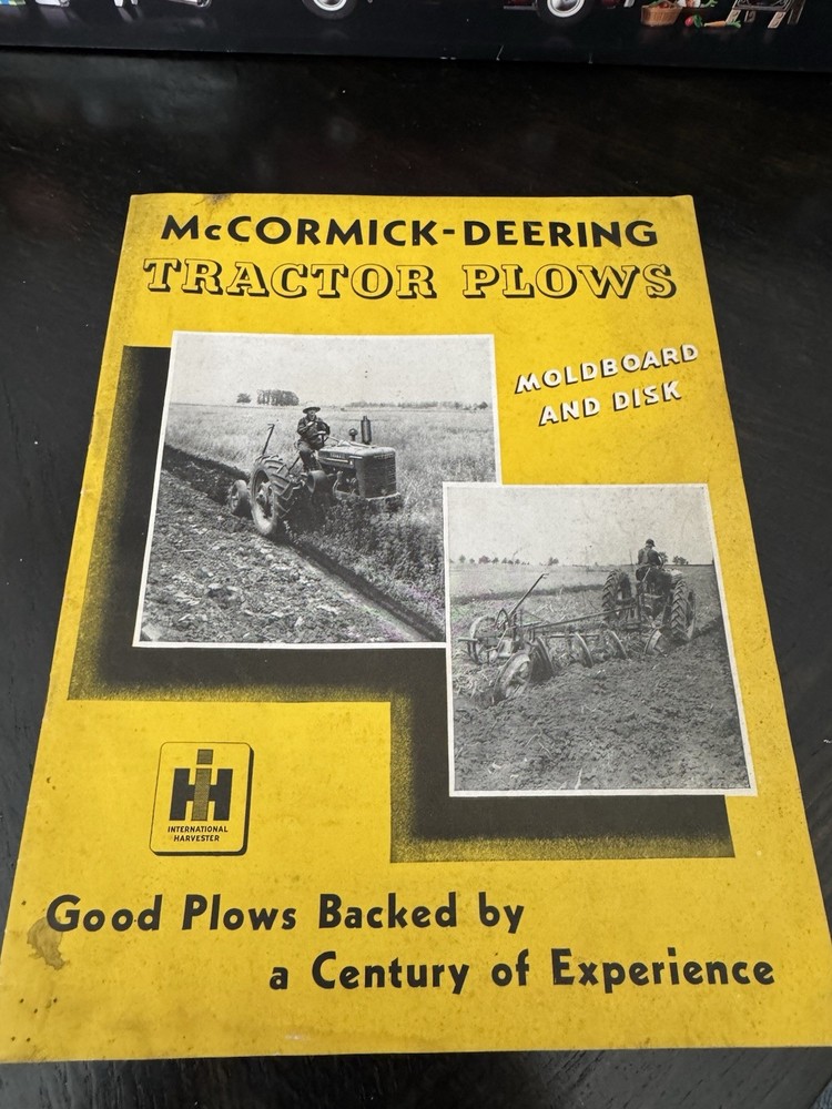 McCormick-Deering - Tractor Plows Catalog 31 Pg