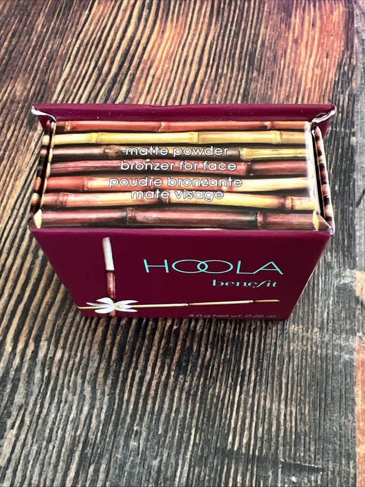 Hoola Matte Powder Bronzer Full Size 8g/.28oz