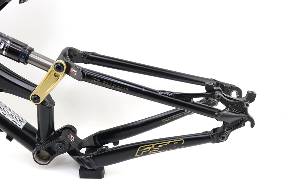 Specialized Enduro Comp MTB Mountain Bike Frame Medium, 26" Wheel + Fox Shock