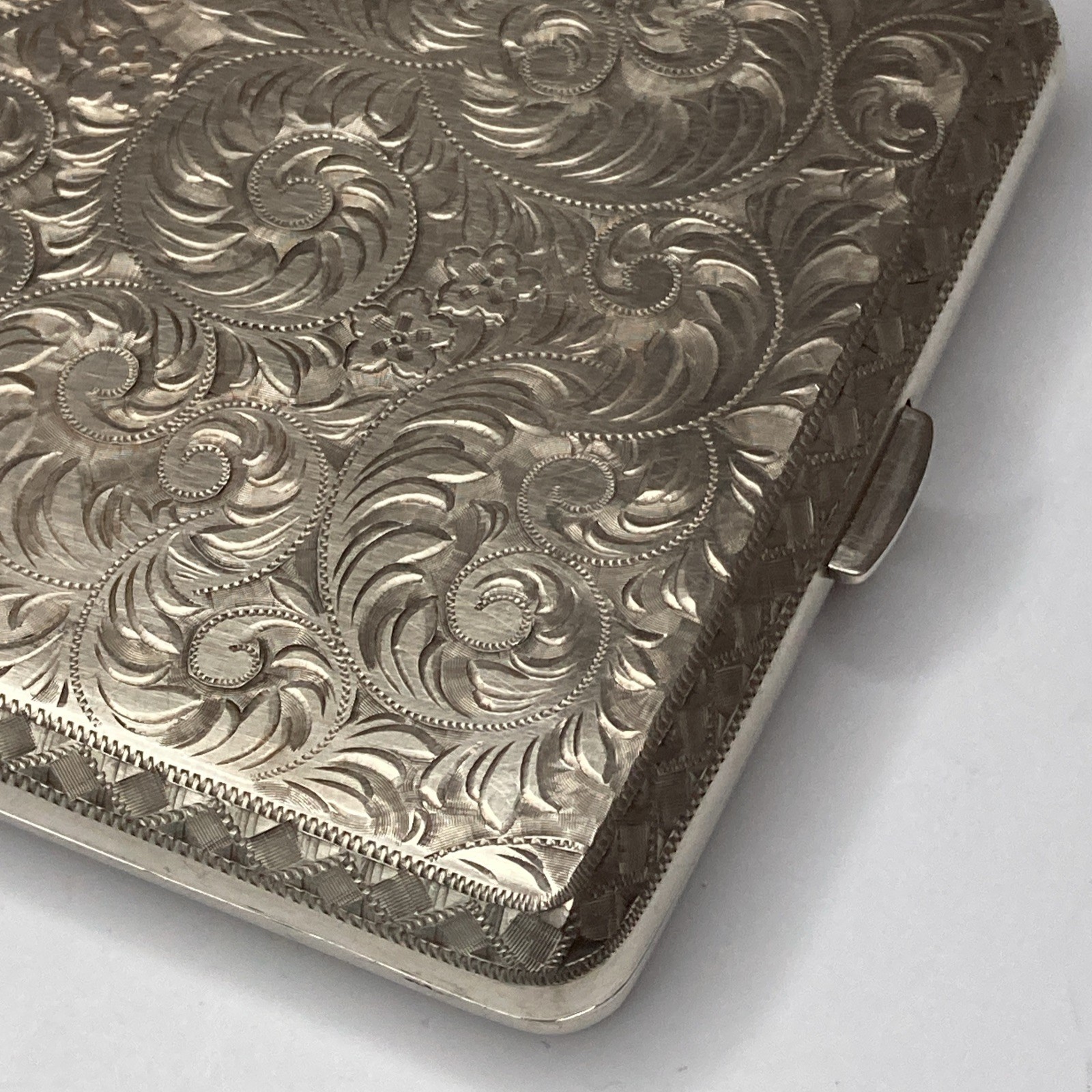 Sterling Silver .950 Cigarette Case Vintage Engraved~Made In Japan(130.5 Grams)