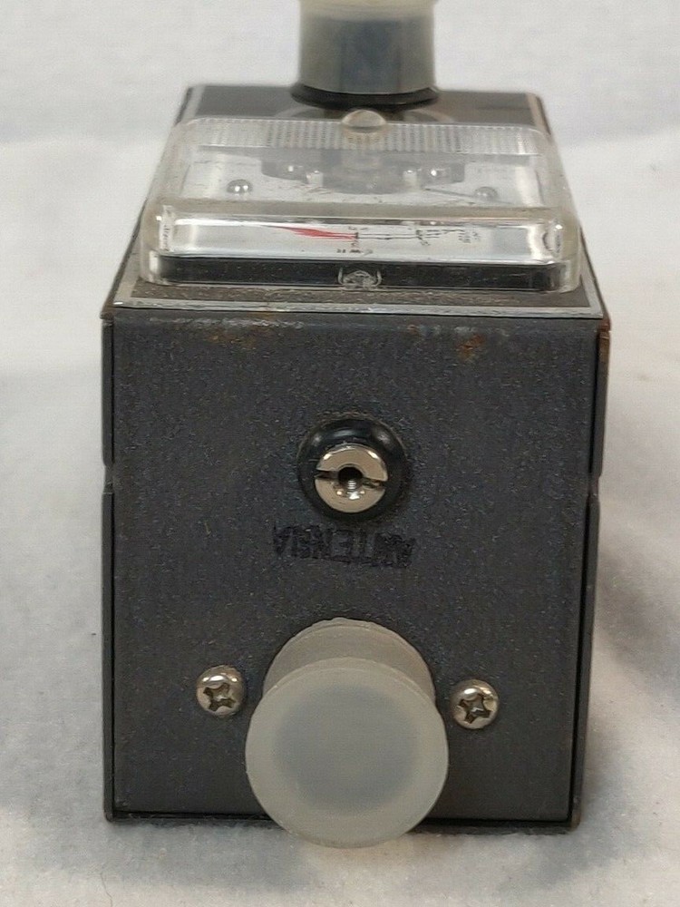 Midland Field Strength Indicator and Standing Wave Bridge Model 23-126