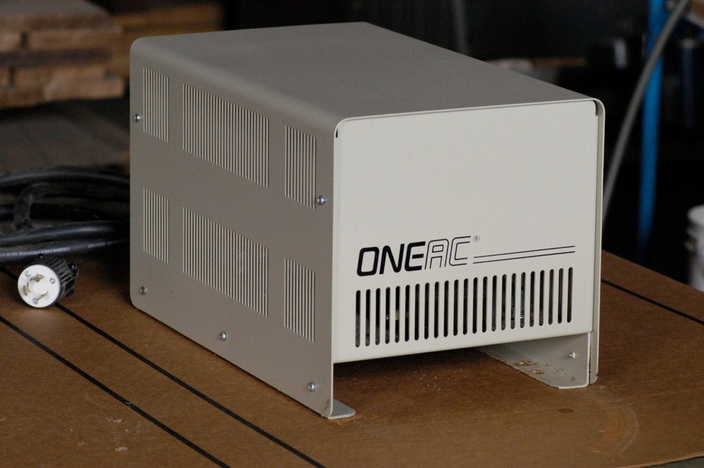 Oneac Power Conditioner Tamer CC52328