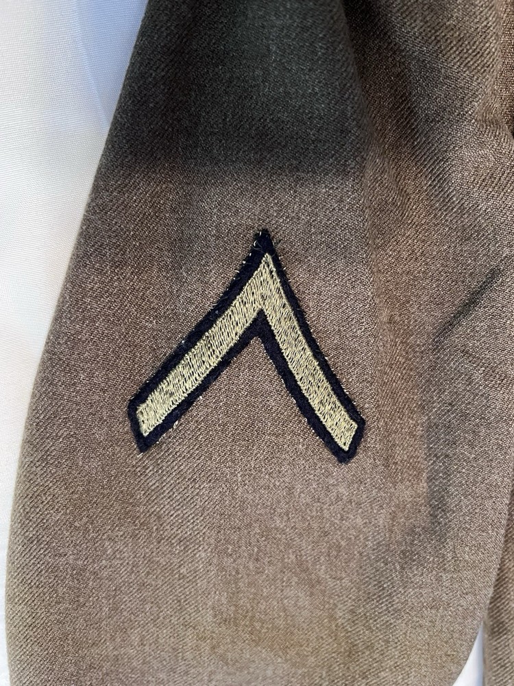 ww2 US Enlisted Uniform 3rd Armored Div.