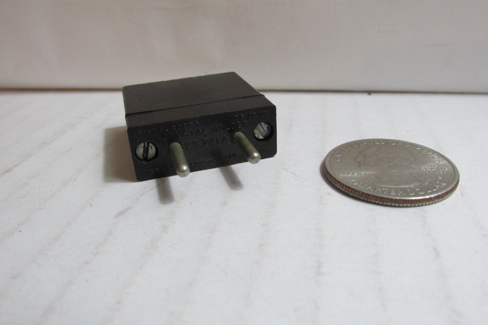 Channel 1-20.1 MC Western Electric Crystal Holder