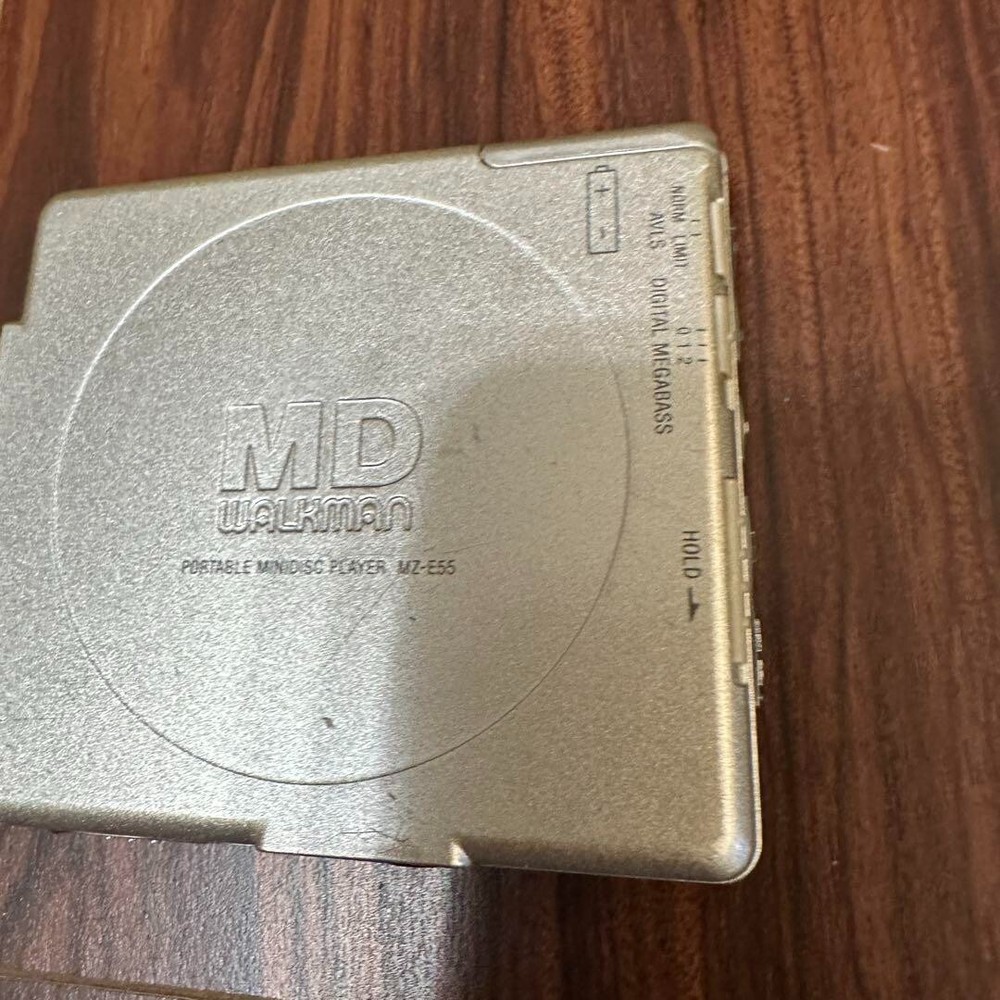 SONY MD WALKMAN MZ-E55 MD player 2005 From Japan