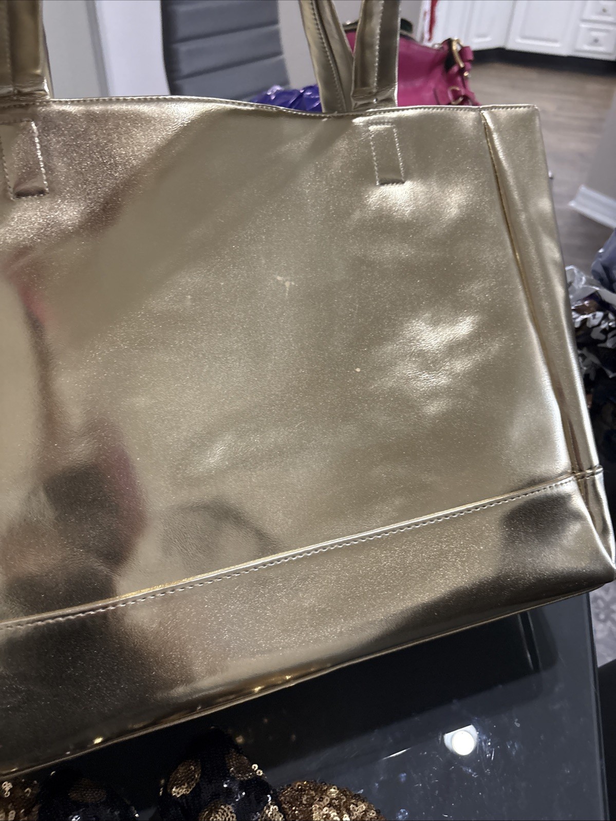 Disney Parks Mickey & Minnie Kissing Skating Gold Heart Briar Large Tote Bag NWT