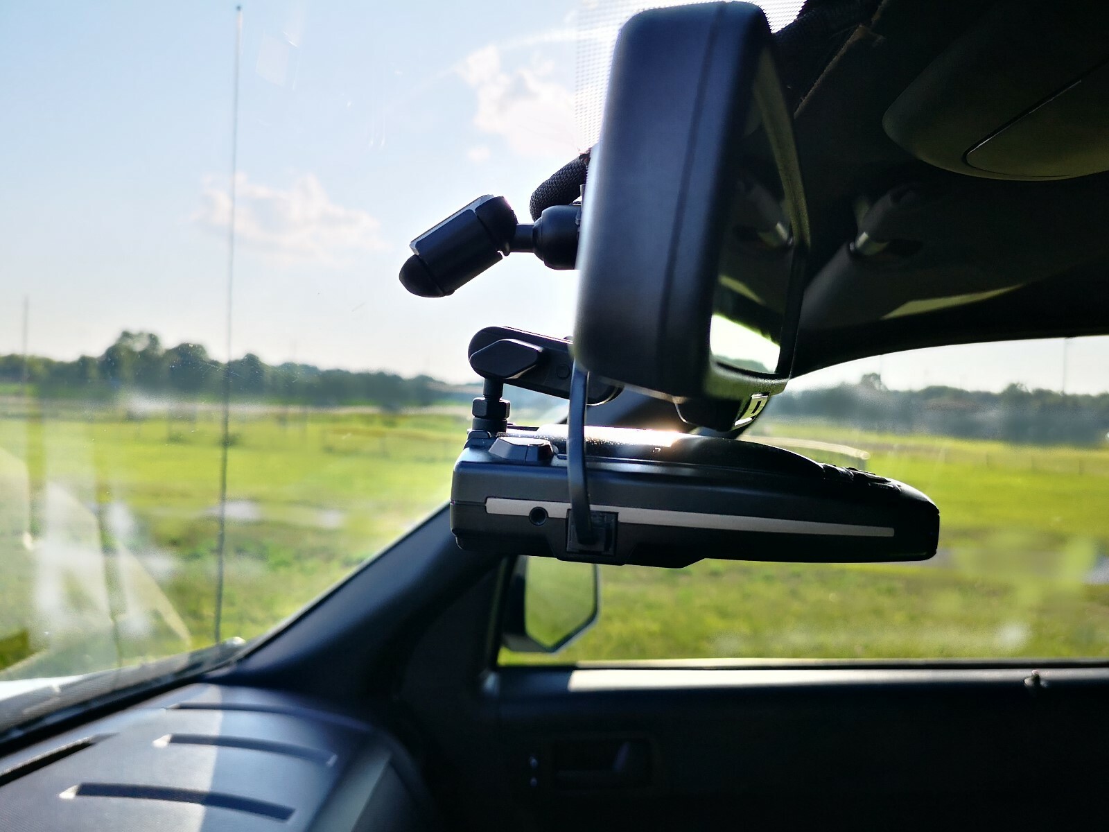 V1 Valentine Alloy Radar Mirror Mount Attachment for Radar Detectors (V1-C)