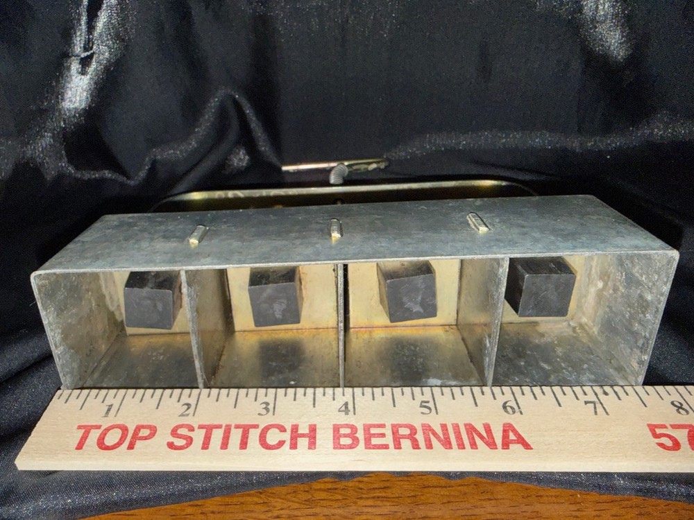 Ladbrooke 4-cell, 2" soil block maker