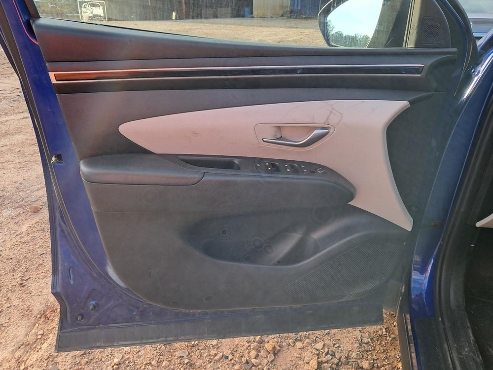 Fuse Box Engine Compartment US Built Fits 22-23 TUCSON 4781415
