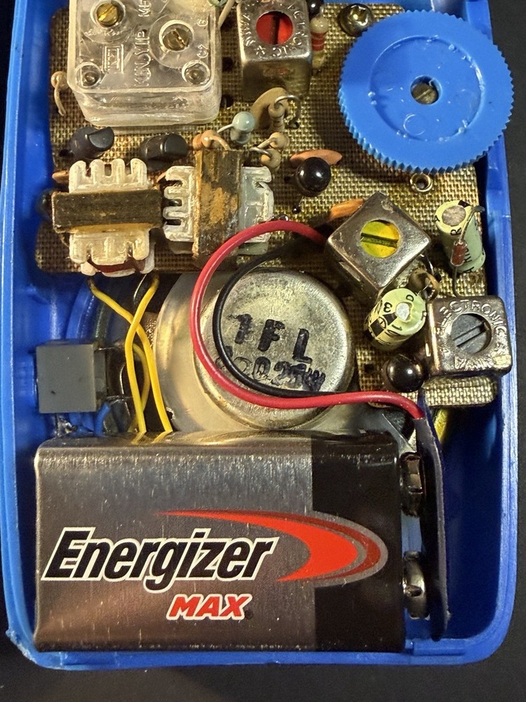 Computron, Solid State Radio, Model 2601, Hong Kong