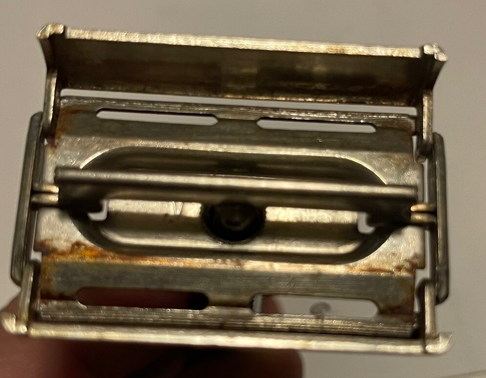 Vintage 1964 Schick Krona Safety Razor w/ Case & Instructions
