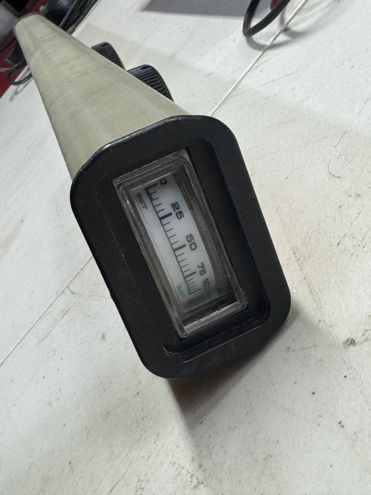 Metrotech 510 High Frequency Pipe & Cable Locator