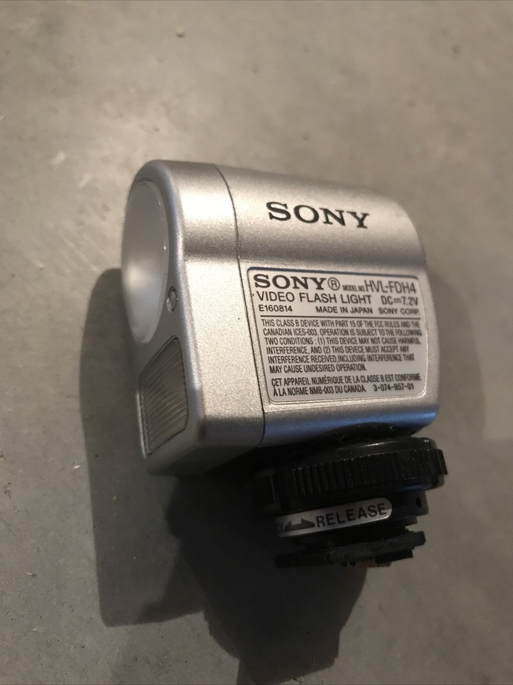 Sony HVL FDH4 - Flash / video light - silver