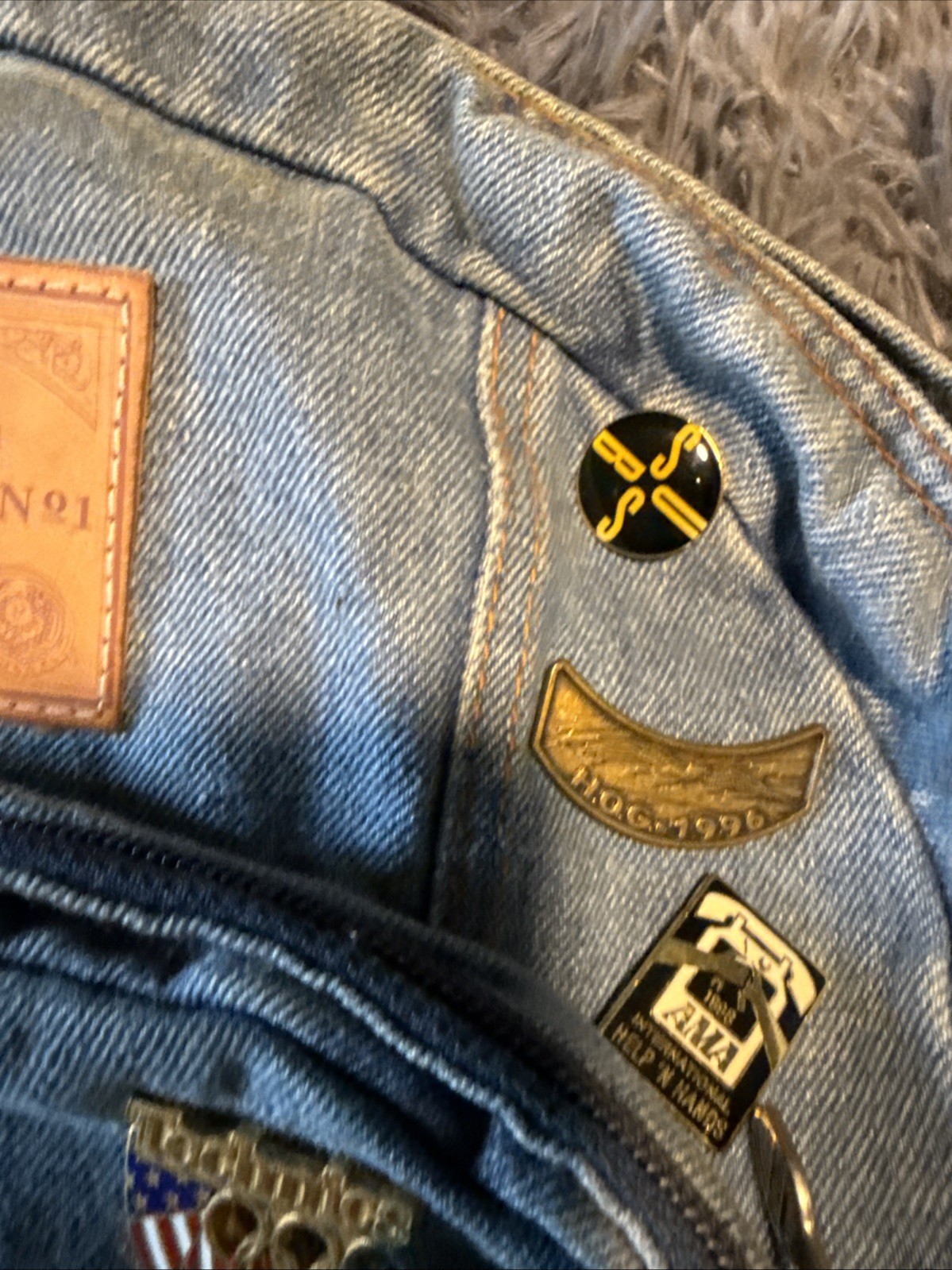 Vintage arizona denim back pack, travel pins, Ama, bush gardens, hog,Air force,