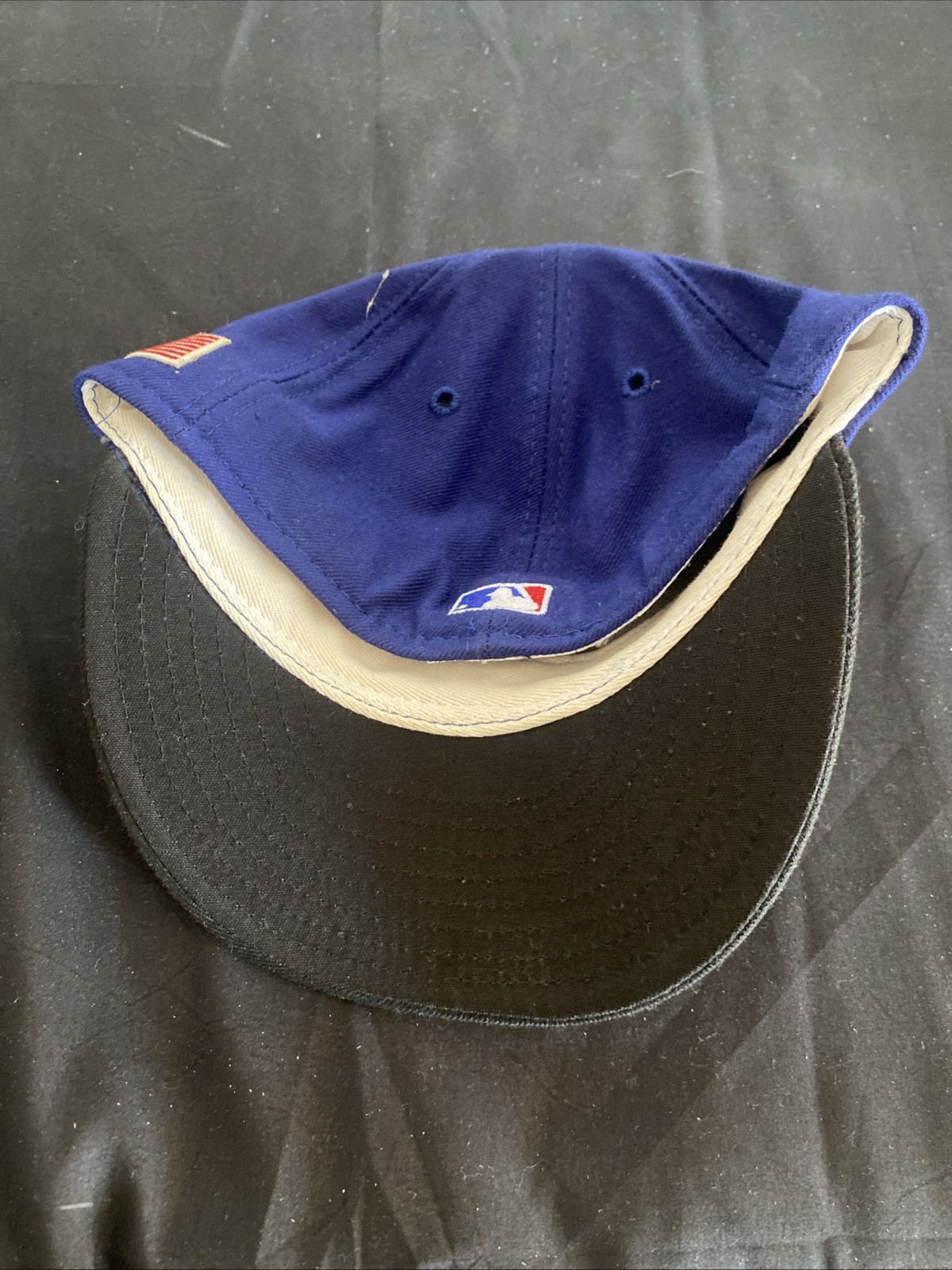 Doug Davis September 11, 2002 Texas Rangers Game Used Hat GU1