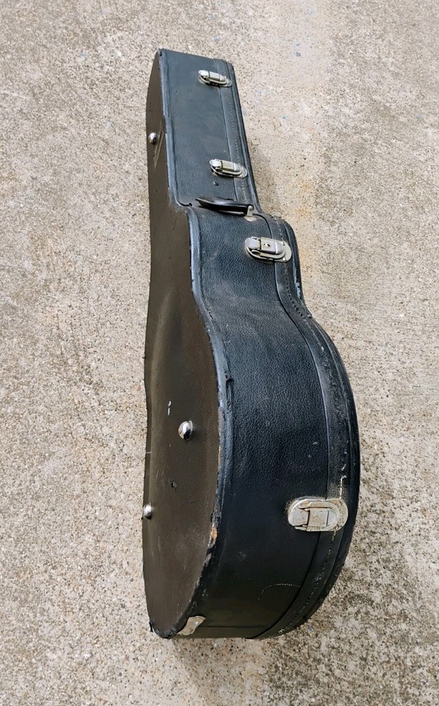 1960's Martin Hard Shell Case! -LL