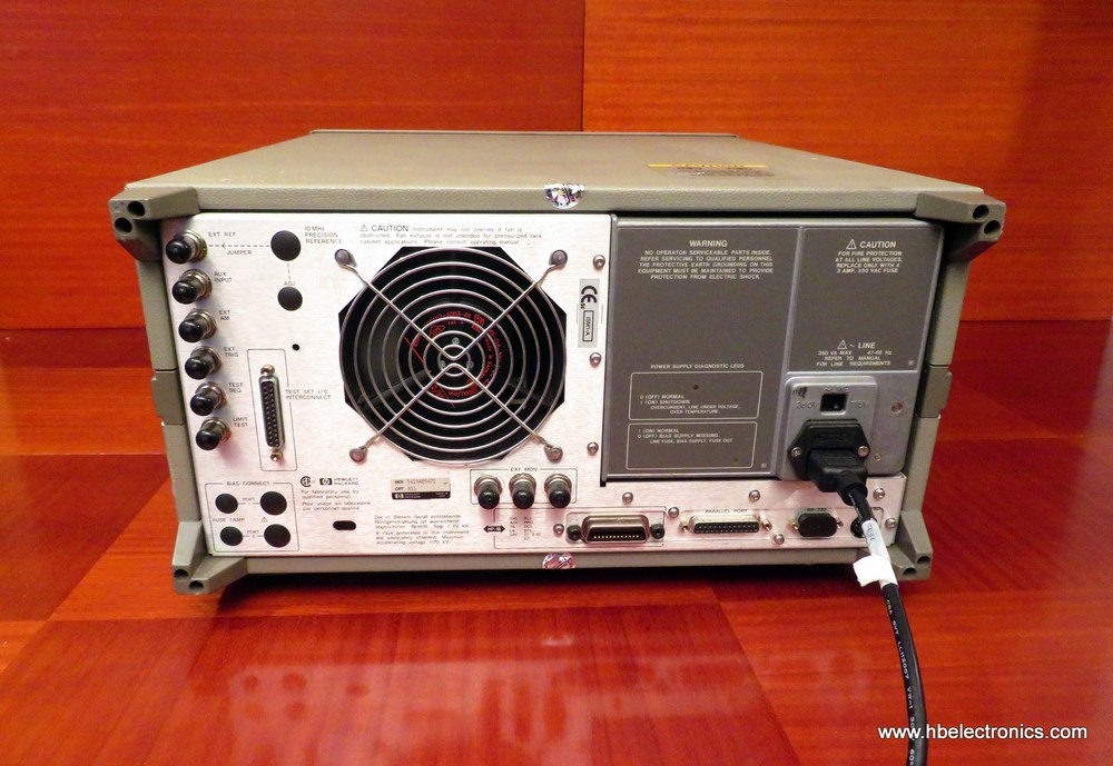 HP 8753D Network Analyzer option 011, integrated S-Parameter test set, Agilent