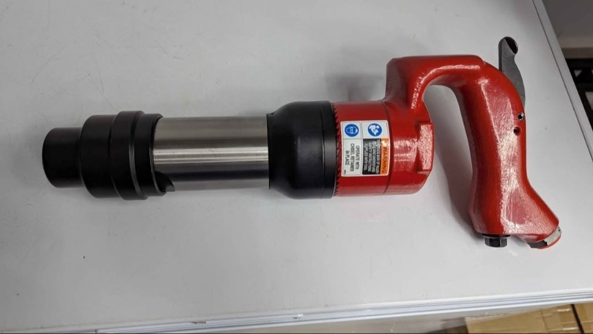 Chicago Pneumatic CP9363-2H pneumatic chipping hammer