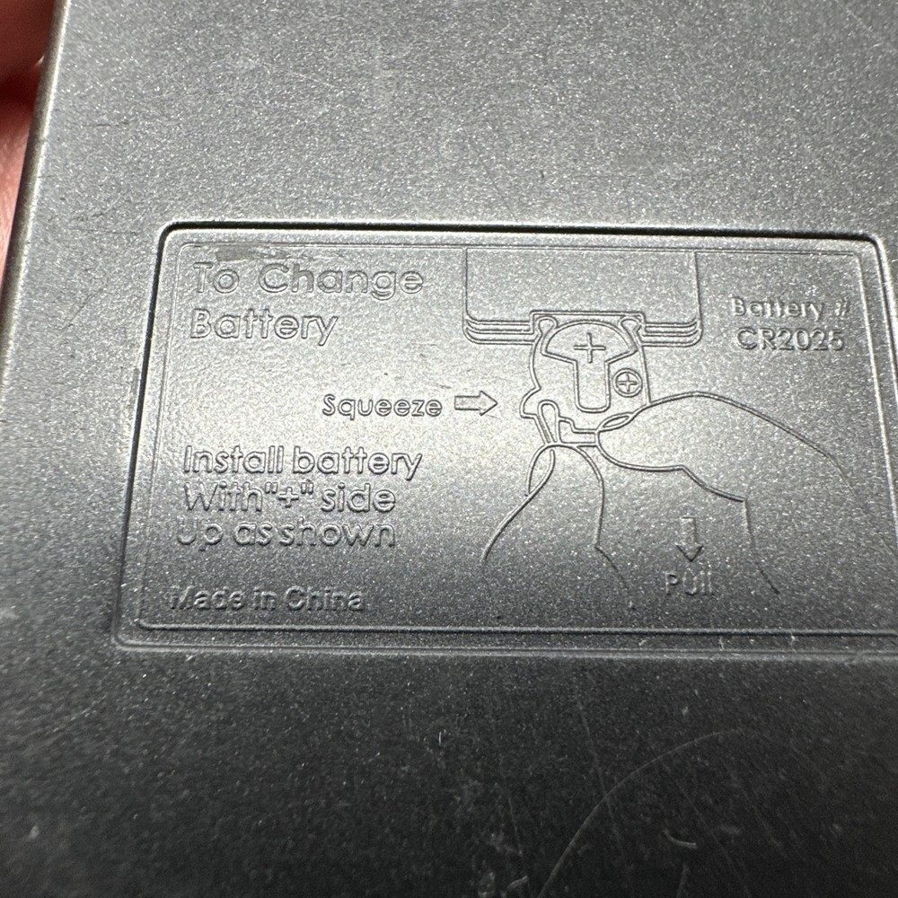 SAVV AUTO DVD PLAYER STEREO REMOTE CONTROL PT-R138 Replacement