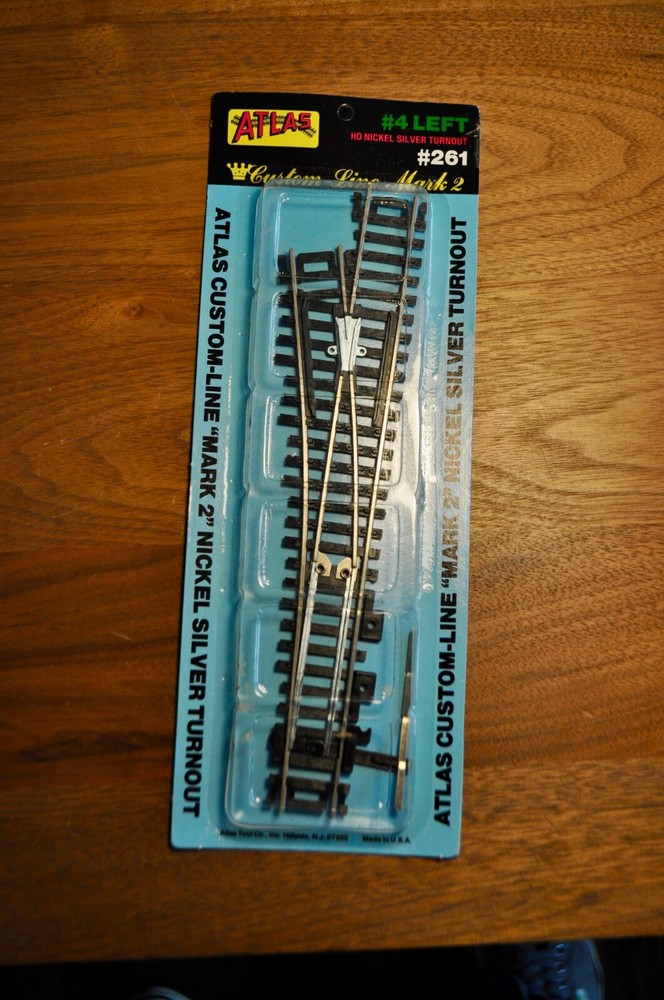 Atlas HO Code #4 LEFT 261