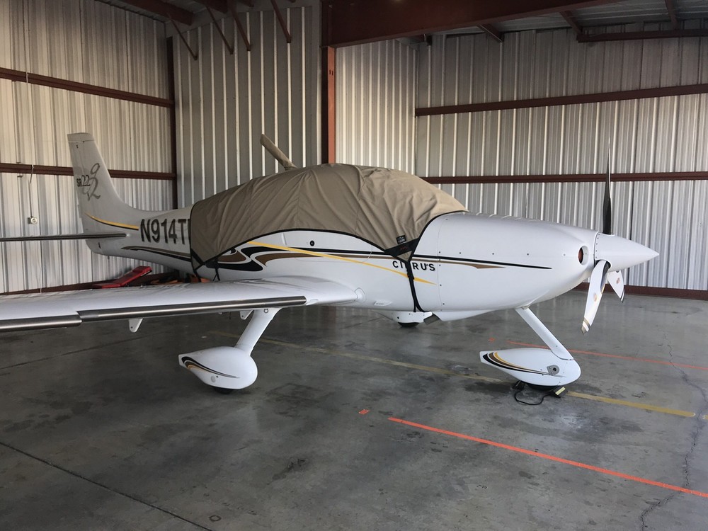 Cirrus SR 22 Sunbrella Windshield Cabin Cover