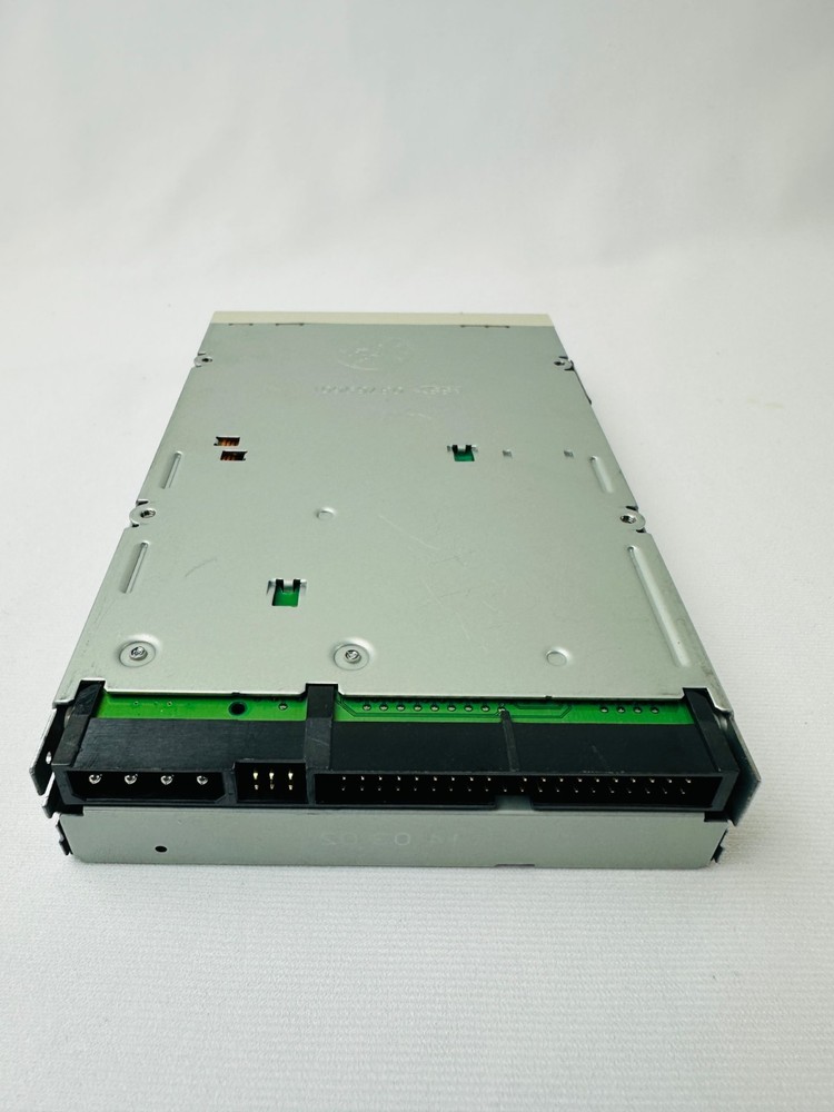 Iomega 30250201 ATAPI-250 Z250ATAPI Zip Drive