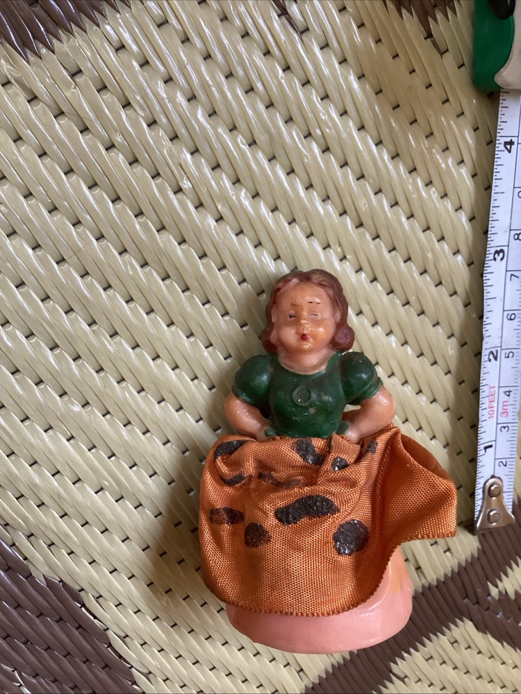 Vintage Antique Hard Plastic Lady Bust Spool String Pull Toy