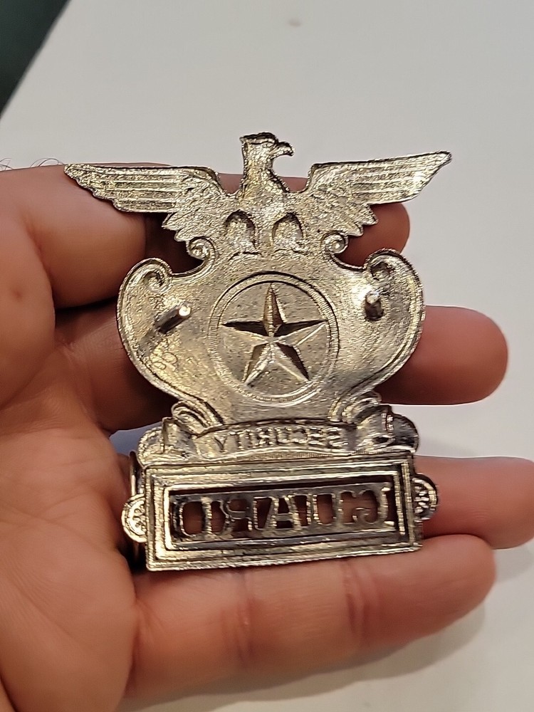 VINTAGE SECURITY GUARD BADGE #2