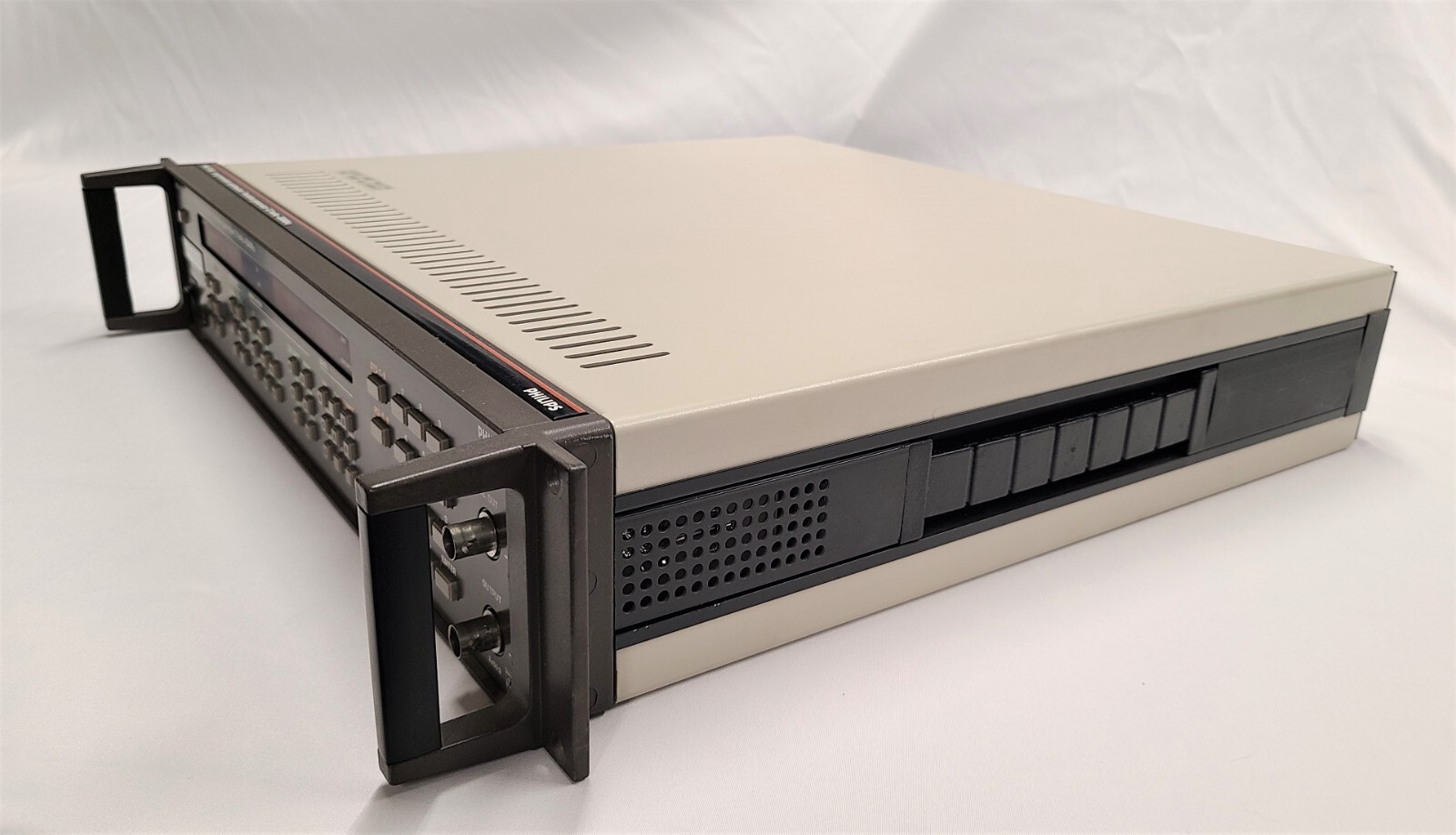 Philips Fluke PM5192 Programmable Synthesizer/function generator 0.1MHz-20MHz