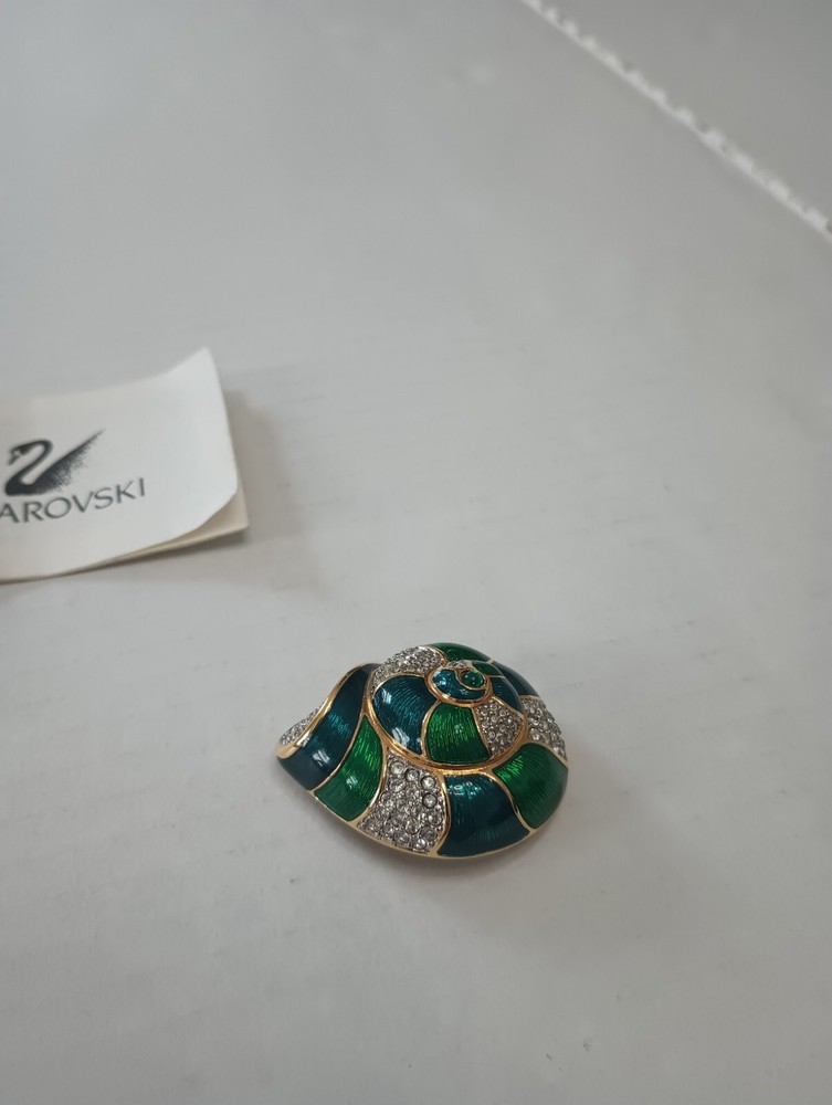 SIGNED SWAROVSKI PAVE' CRYSTAL SHELL PIN ~ BROOCH RETIRED ** CLEAN **