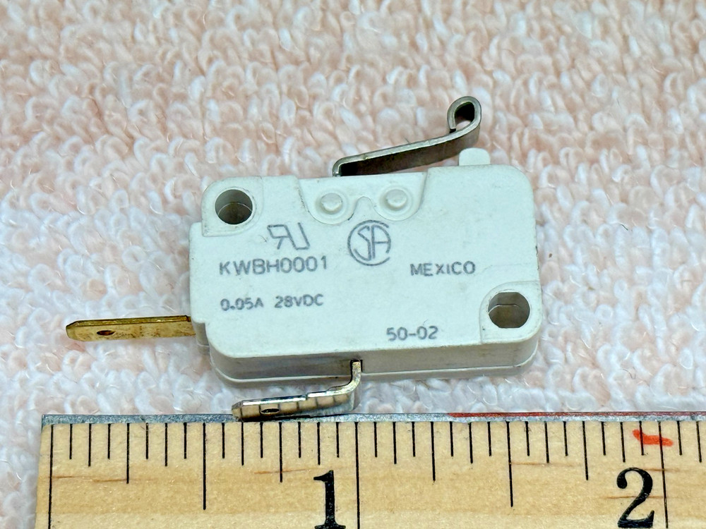 Cherry Microswitch Micro Switch 0.05 Amp 28 Vdc Gold Plated Low Current Contacts