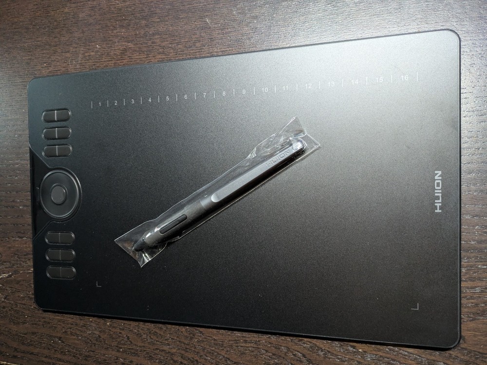 Huion HS610 Drawing Tablet - Includes Battery-Free Pen