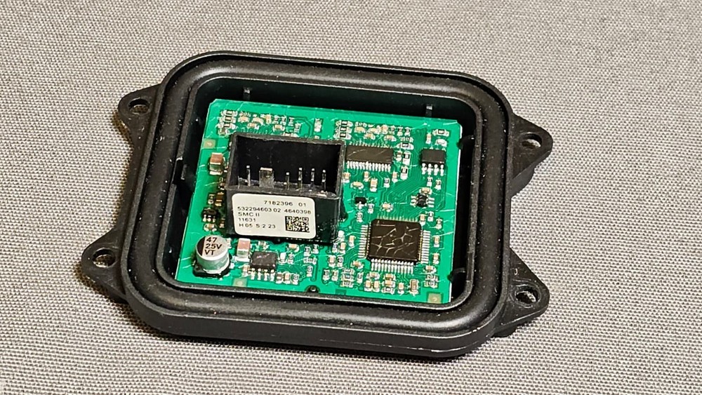 Headlight Control for X5 E70 E90 E91 E92 E93 X6 Z4 Control Unit 63117182396 7182